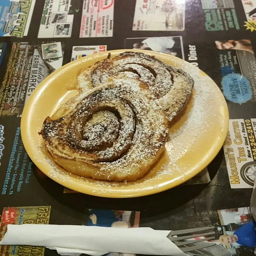 Grilled Cinnamon Roll